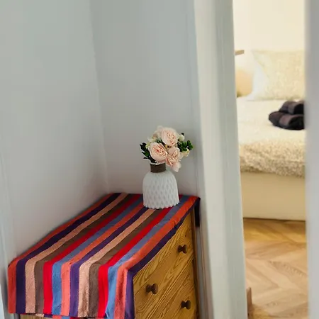 Artist Flat 450m To Mont Martre Paris