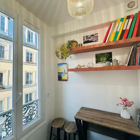 Artist Flat 450m To Mont Martre Paris